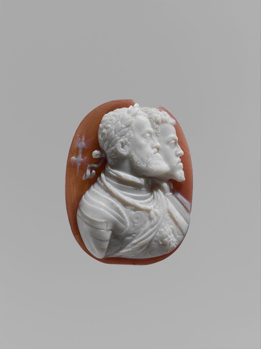 Objetos raros, exóticos e históricos integrados en una Wunderkammer o gabinete de curiosidades para coleccionismo privado.