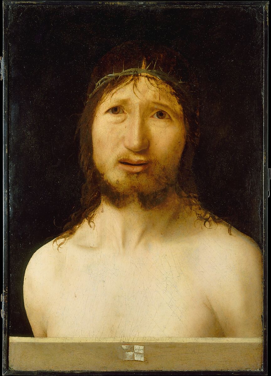 "Tabla antigua Ecce Homo estilo Antonello da Messina. Ejemplo de versión de taller o copia de época (S. XVI-XVII) con fondo oscuro y gran detalle en el rostro. Compramos pintura religiosa antigua de alta calidad."